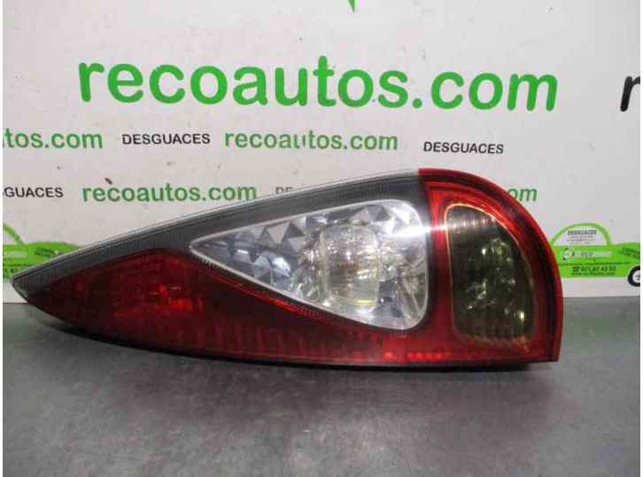 Recambio de piloto trasero derecho para toyota yaris verso (ncp2/nlp2) 1.4 turbodiesel cat referencia OEM IAM 
