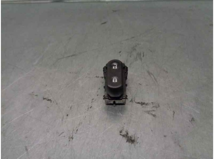 Recambio de mando para cadillac cts 3.2 v6 cat referencia OEM IAM 25752613  