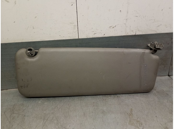 Recambio de parasol izquierdo para opel vivaro 1.9 cdti cat (f9q-760 / l08) referencia OEM IAM 91166485 91166485 