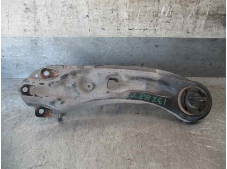 Recambio de brazo suspension superior trasero izquierdo para chrysler sebring berlina 2.0 crd cat referencia OEM IAM 5085415AD 