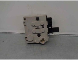 Recambio de caja reles / fusibles para mercedes-benz clase cl (w215) coupe 5.0 v8 24v cat referencia OEM IAM 0005404750 