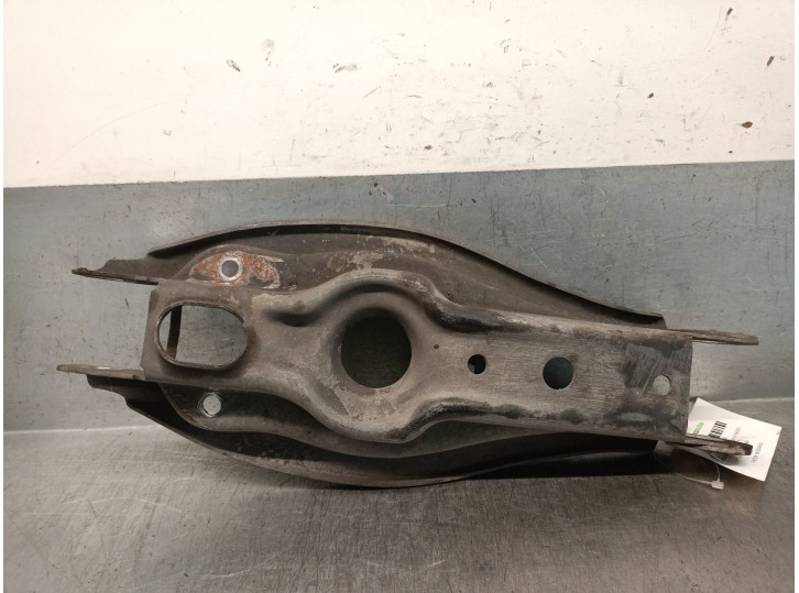 Replacement rear left lower suspension arm for BMW 3 Coupé (E92) 320d OEM IAM reference 33326772899 33326772899 
