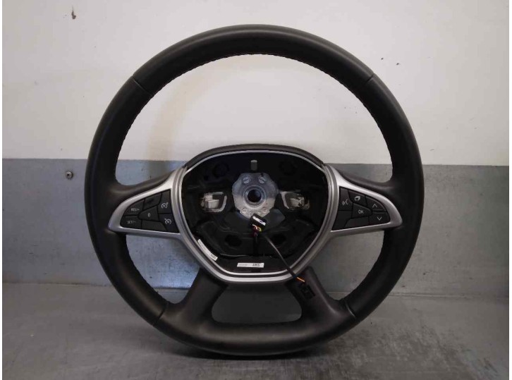 Recambio de volante para dacia sandero iii 1.0 tce 90 referencia OEM IAM 484007828R 