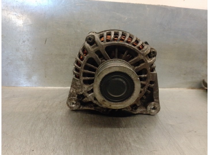 Recambio de alternador para mazda 5 berl. (cr) 2.0 diesel cat referencia OEM IAM RF8G18300 A3TB6781 MITSUBISHI