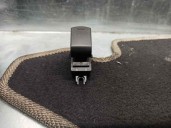 Replacement rear left window regulator switch for Nissan Qashqai (J10) 2.0 16V cat OEM IAM reference 25411JD000 