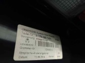 Recambio de apoyabrazos central para mercedes-benz clase gla (w156) 2.1 cdi cat referencia OEM IAM A1766807400  