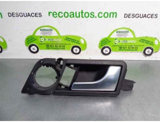 Replacement front right interior door handle for Audi A2 (8Z) 1.6 16V FSI CAT (BAD) OEM IAM reference 8Z0837020 