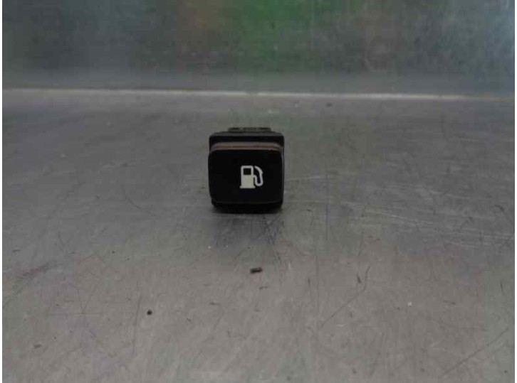 Recambio de mando para citroën c4 grand picasso 1.6 16v hdi fap referencia OEM IAM 96530658XT 