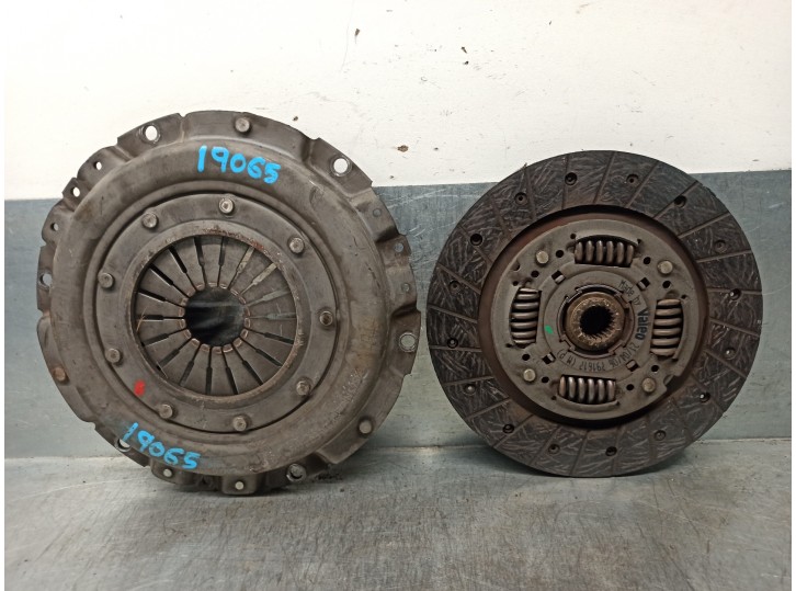 Recambio de kit embrague para fiat tempra berlina (159) 1.9 diesel referencia OEM IAM 71729524 