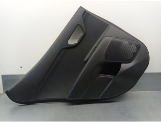 Recambio de guarnecido puerta trasera izquierda para kia stonic (yb) 1.0 t-gdi referencia OEM IAM 83301H8510WK  