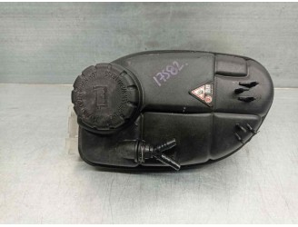 Recambio de deposito expansion para mercedes-benz clase gla (w156) 2.1 cdi cat referencia OEM IAM A2465000049  