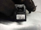 Recambio de mando elevalunas trasero derecho para bmw serie 3 lim. (f30) 318d referencia OEM IAM 9208106 