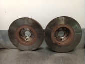 Replacement front brake disc for Renault Laguna II (BG0) 2.2 dCi turbodiesel OEM IAM reference 8201695234 