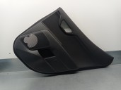 Recambio de guarnecido puerta trasera derecha para kia stonic (yb) 1.0 t-gdi referencia OEM IAM 83302H8510WK  