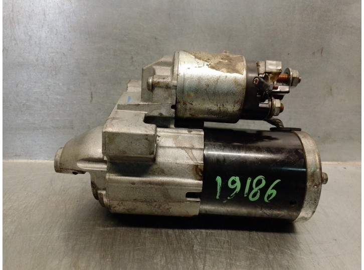 Recambio de motor arranque para peugeot 308 confort referencia OEM IAM 966401698001 M000T22472 MITSUBISHI