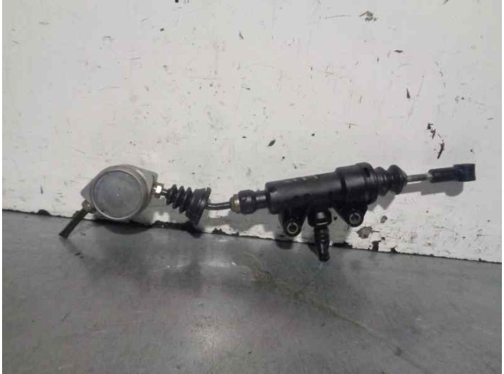 Recambio de bomba embrague para mercedes-benz clase e (w211) berlina 2.2 cdi cat referencia OEM IAM A2112900112  