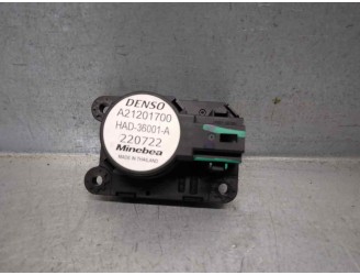 Recambio de motor apertura trampillas climatizador para dacia sandero iii 1.0 tce 90 referencia OEM IAM 21201700 A21201700 DENSO