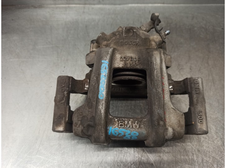 Recambio de pinza freno delantera derecha para bmw serie 3 lim. (f30) 318d referencia OEM IAM 34116850650 BOSCH