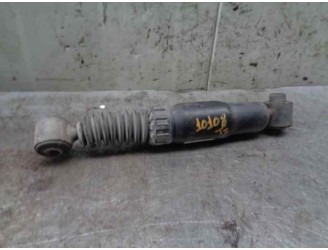 Replacement rear left shock absorber for Peugeot 106 (S2) 1.1 OEM IAM reference 