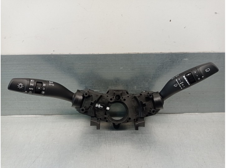 Recambio de mando luces para kia stonic (yb) 1.0 t-gdi referencia OEM IAM 93404D4962 