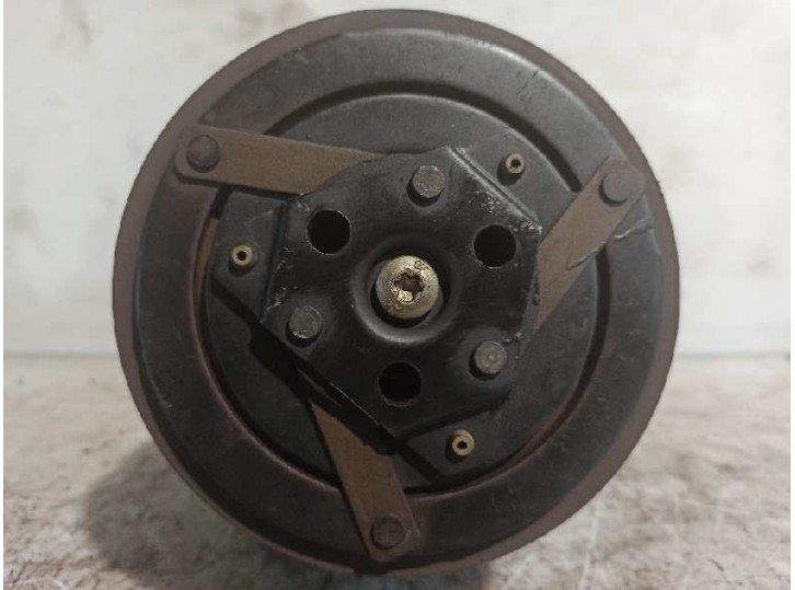 Recambio de compresor aire acondicionado para renault megane ii classic berlina 1.9 dci diesel referencia OEM IAM 8200309193 656