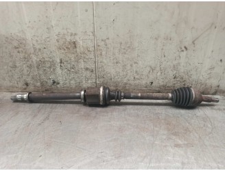 Recambio de transmision delantera derecha para renault megane ii classic berlina 1.9 dci diesel referencia OEM IAM 8200198015  