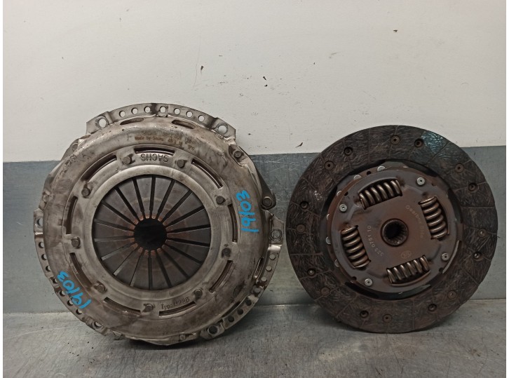 Recambio de kit embrague para citroën c4 picasso 1.6 16v referencia OEM IAM 2052X3 3082001176 SACHS