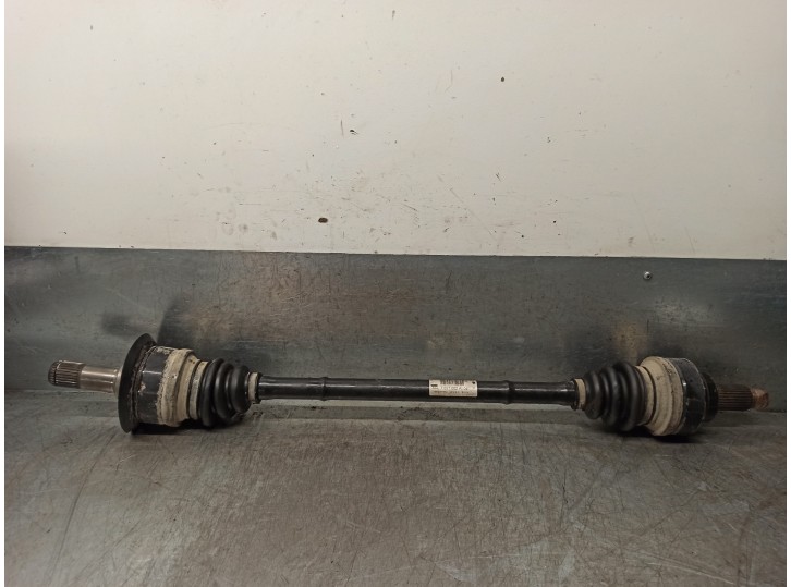 Recambio de transmision trasera derecha para bmw serie 3 lim. (f30) 318d referencia OEM IAM 33208680348 