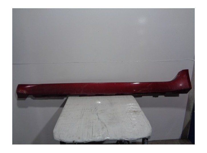 Recambio de faldon lateral para jaguar xf 2.2 diesel cat referencia OEM IAM 50118354 50118354 IZQUIERDA