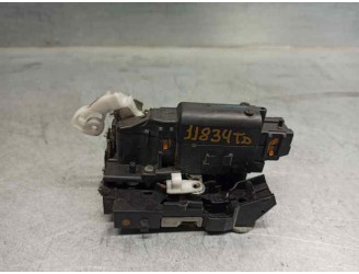 Replacement right rear door lock for Dacia Lodgy 1.6 CAT OEM IAM reference 825020953R 2 PINS 5 DOORS