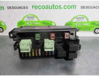 Recambio de caja reles / fusibles para mini r56 16v cat referencia OEM IAM 3449504 102405130607 