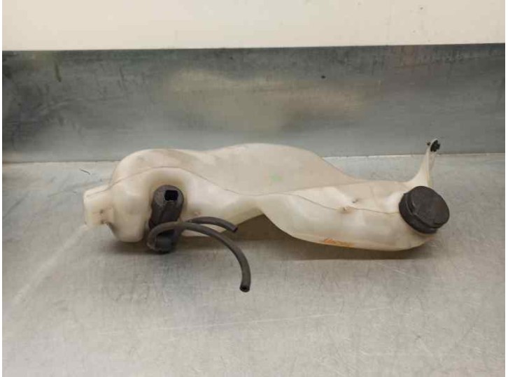 Recambio de deposito limpia para dacia lodgy 1.6 cat referencia OEM IAM 289106925R  