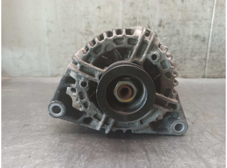 Recambio de alternador para opel corsa d 1.2 16v cat (z 12 xep / lb4) referencia OEM IAM 0124325171 