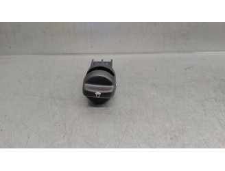 Recambio de mando luces salpicadero para dacia sandero ii 0.9 tce cat referencia OEM IAM 8201167988  