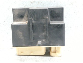 Recambio de caja precalentamiento para peugeot 5008 (0u_, 0e_) 1.6 hdi referencia OEM IAM 9662570880 018010953