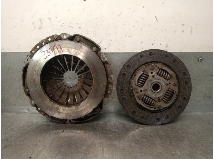 Recambio de kit embrague para dacia dokker 1.5 dci diesel fap cat referencia OEM IAM 302050736R 302057048R 