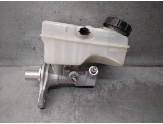 Recambio de bomba freno para dacia sandero ii 0.9 tce cat referencia OEM IAM 460915125R 1070529S01 RENAULT