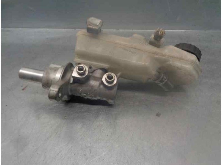 Recambio de bomba freno para toyota auris 2.0 d-4d cat referencia OEM IAM 0204255239 0204Y24235 BOSCH