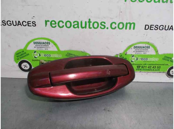 Replacement rear right exterior door handle for Hyundai Santa Fe (SM) 2.7 V6 CAT OEM IAM reference 8366026000 