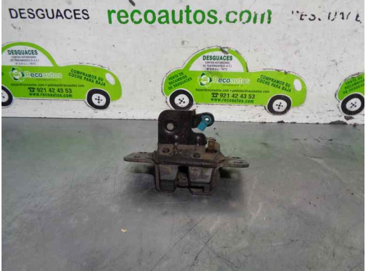 Replacement trunk / tailgate lock for SsangYong Rexton 2.7 Turbodiesel CAT OEM IAM reference 7140308005 5 DOORS