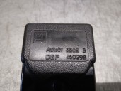 Recambio de enganche cinturon para opel vectra b berlina 2.0 dti referencia OEM IAM 3502B 