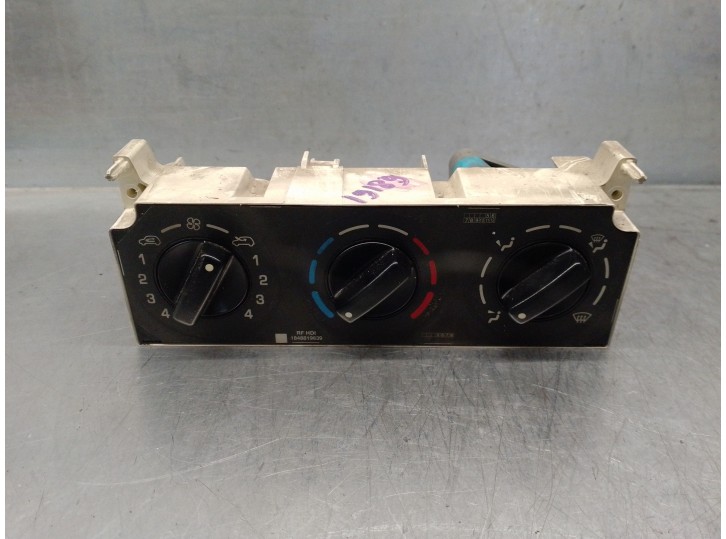 Recambio de mando calefaccion / aire acondicionado para peugeot partner (s1) 190 c referencia OEM IAM 1848819655 030807D VALEO