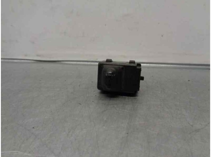 Recambio de mando elevalunas trasero izquierdo para chrysler sebring berlina (jr41) 2.7 cat referencia OEM IAM 04602465AA 