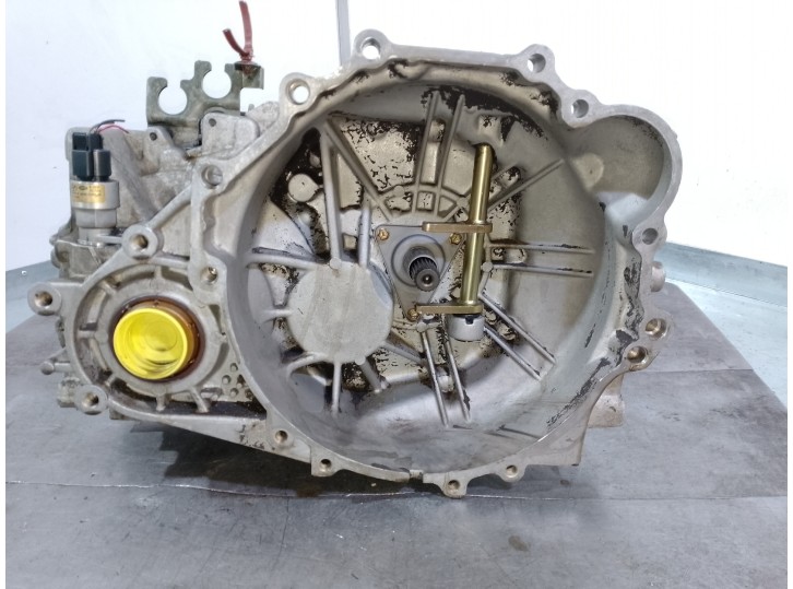 Replacement gearbox for Hyundai Elantra (XD) 2.0 CRDi CAT OEM IAM reference L2D 4300039411