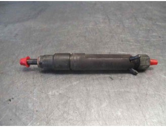 Replacement injector for Audi 100 sedan (C4) 2.5 TDi OEM IAM reference 046130201B BOSCH