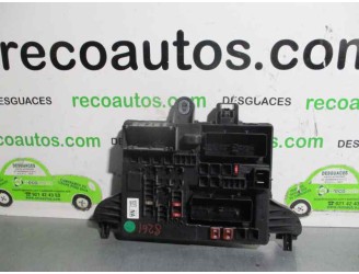 CAJA RELES / FUSIBLES 13277317 