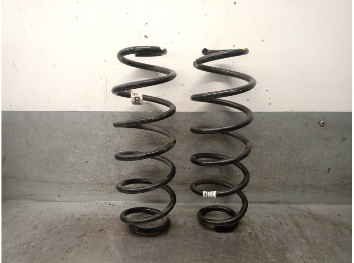 Recambio de muelle amortiguacion para ford fiesta vii (hj, hf) 1.1 ti-vct referencia OEM IAM H1BC5560ABB H1BC5560ABB 