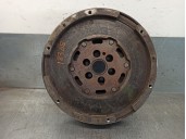 Recambio de volante motor para peugeot 308 sw 1.6 hdi fap referencia OEM IAM 9686904080  