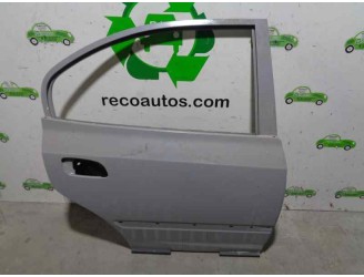 Recambio de puerta trasera derecha para hyundai elantra (xd) referencia OEM IAM 770042D031  