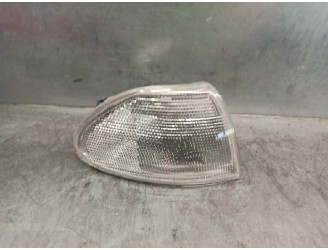 Replacement right front light for Hyundai Lantra Estate (RD) 1.6 16V CAT OEM IAM reference 